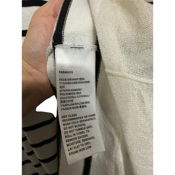 Lafayette 148 New York women's boat neck white black striped long sleeve blouse - Picture 3 of 4